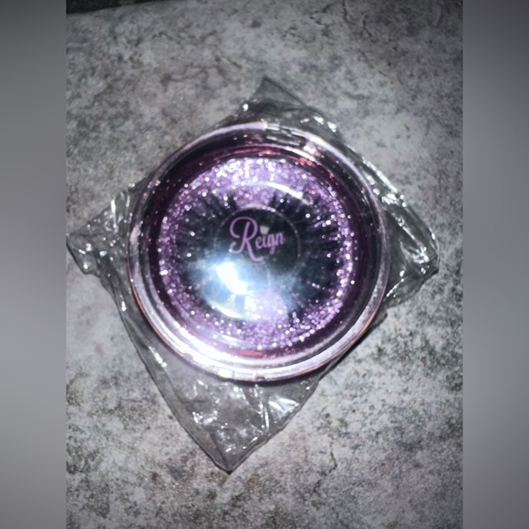 NEW Reign Lashes - Picture 8 of 8